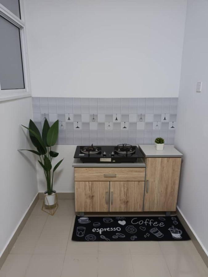 Desaru Melati Homestay Netflix Wifi Bandar Penawar ภายนอก รูปภาพ