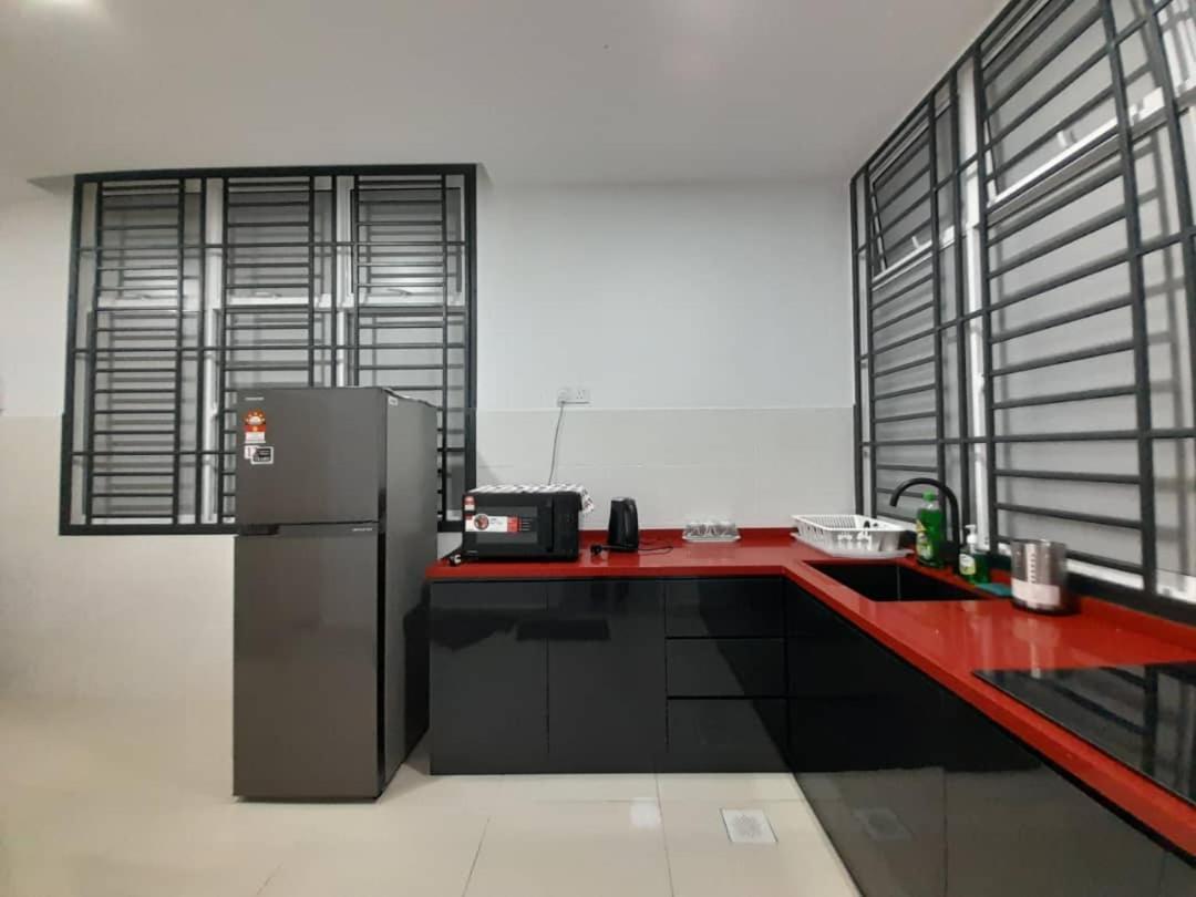 Desaru Melati Homestay Netflix Wifi Bandar Penawar ภายนอก รูปภาพ